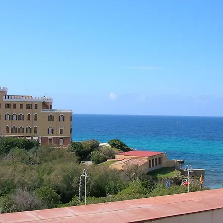 Casa Dels Misteris A Terrace On Sea Appartamento